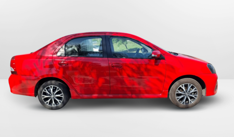 TOYOTA ETIOS XLS 1.5 AT 4P 2019 lleno