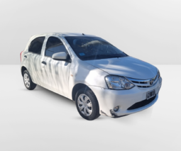 TOYOTA ETIOS X 1.5 5P 2016 lleno