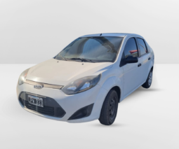 FORD FIESTA MAX 1.6 AMBIENTE PLUS 2011