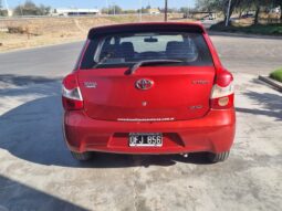 TOYOTA ETIOS XS 1.6 MT 5P 2014 lleno