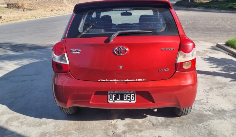 TOYOTA ETIOS XS 1.6 MT 5P 2014 lleno