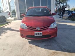 TOYOTA ETIOS XS 1.6 MT 5P 2014 lleno