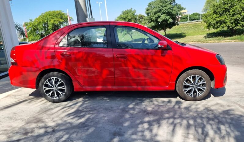 TOYOTA ETIOS XLS 1.5 AT 4P 2019 lleno