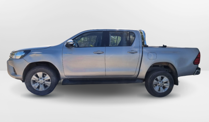 TOYOTA HILUX 4X2 SRV 6MT 2016 lleno