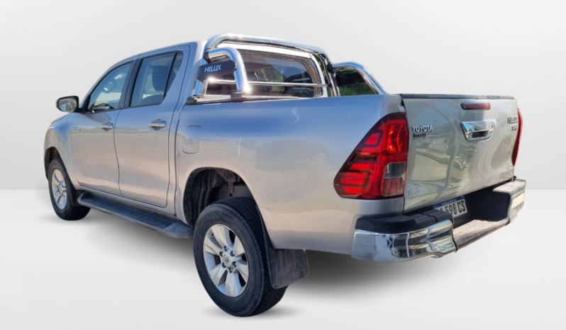 TOYOTA HILUX 4X2 SRV 6MT 2016 lleno