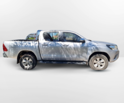 TOYOTA HILUX 4X2 SRV 6MT 2016 lleno