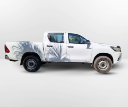 TOYOTA HILUX 4X4 DC DX 6MT 2016 lleno