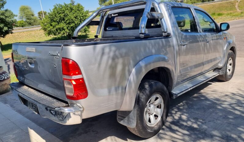 TOYOTA HILUX 4X2 CD SR 3.0 TDI 2015 lleno