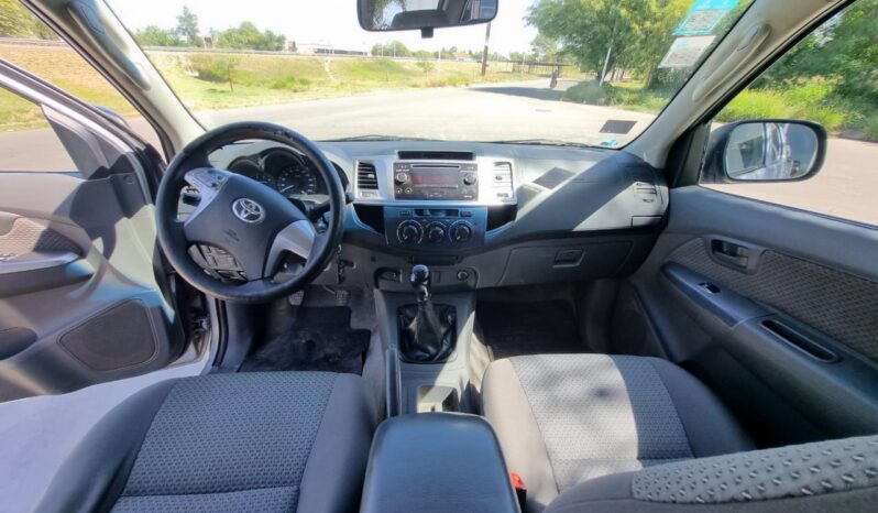 TOYOTA HILUX 4X2 CD SR 3.0 TDI 2015 lleno