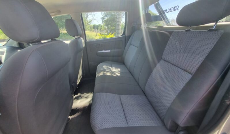 TOYOTA HILUX 4X2 CD SR 3.0 TDI 2015 lleno