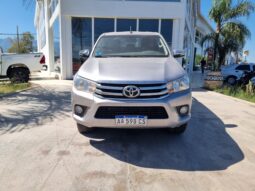 TOYOTA HILUX 4X2 SRV 6MT 2016 lleno