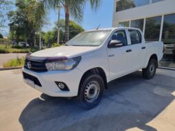 TOYOTA HILUX 4X4 DC DX 6MT 2016 lleno