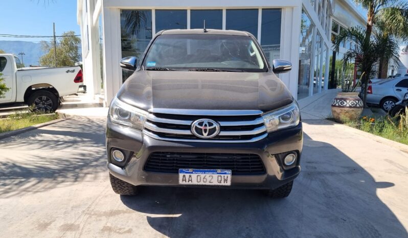 TOYOTA HILUX 4X4 C/D SRX 2.8 AT 2016 lleno