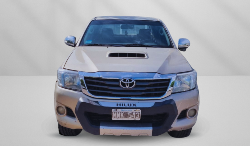 TOYOTA HILUX 4X4 SRV AT C/CUERO 2013 lleno