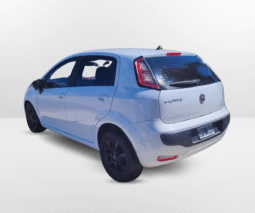 FIAT PUNTO ATRACTIVE 1.4 8V 2015 lleno