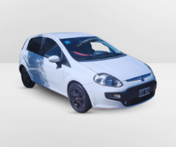 FIAT PUNTO ATRACTIVE 1.4 8V 2015 lleno