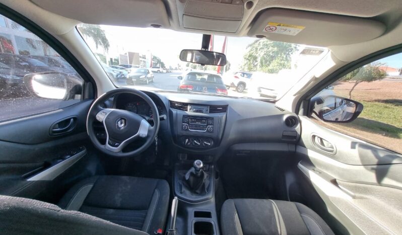 RENAULT ALASKAN EMOTION 4X2 MT 2021 lleno