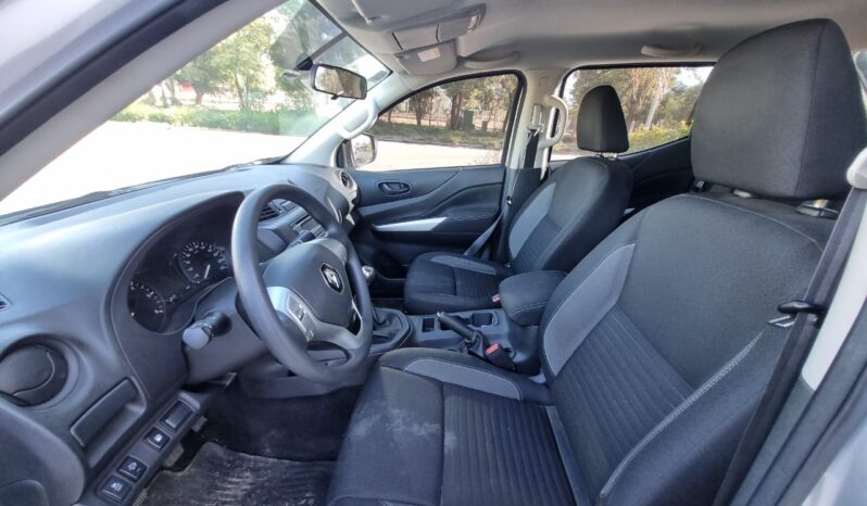 RENAULT ALASKAN EMOTION 4X2 MT 2021 lleno