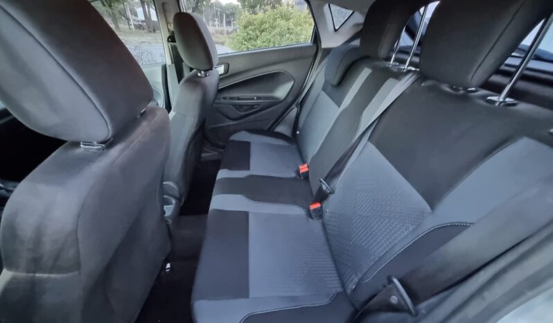 FORD FIESTA 1.6 L SE 5P 2018 lleno