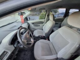 CHEVROLET SPIN 1.8 L LTZ MT 5ASIENTOS 2013 lleno