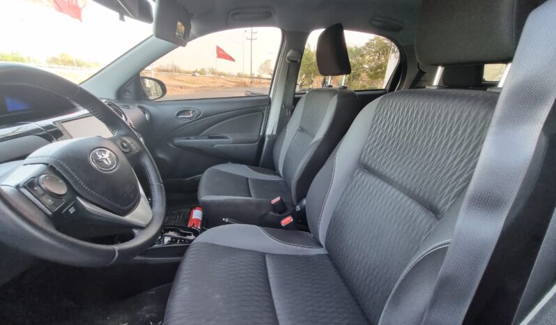 TOYOTA ETIOS XLS PACK 1.5 4 A/T 2023 lleno