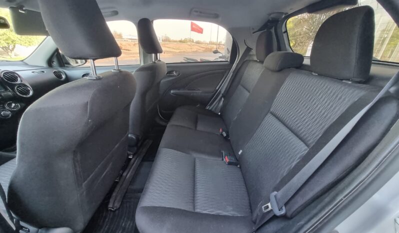 TOYOTA ETIOS XLS PACK 1.5 4 A/T 2023 lleno