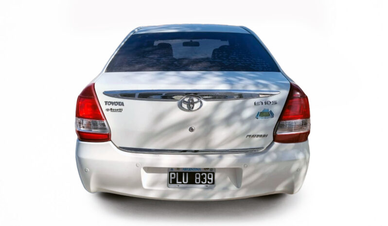 TOYOTA PLATINUM 1.5 MT 4P 2016 lleno