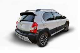 TOYOTA ETIOS CROSS 1.5 MT 2015