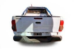 TOYOTA HILUX 4X2 CABINA DOBLE DX 2.5 2011 lleno