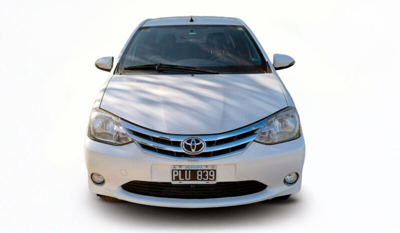 TOYOTA PLATINUM 1.5 MT 4P 2016 lleno