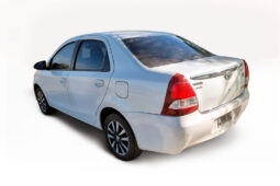 TOYOTA PLATINUM 1.5 MT 4P 2016 lleno