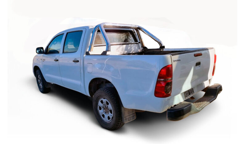 TOYOTA HILUX 4X2 CABINA DOBLE DX 2.5 2011 lleno