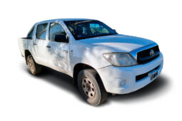 TOYOTA HILUX 4X2 CABINA DOBLE DX 2.5 2011 lleno