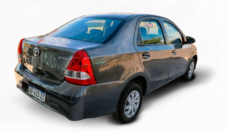 TOYOTA ETIOS X 1.5 6MT 4P 2022 lleno