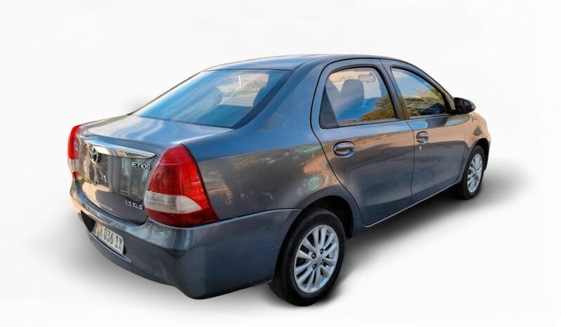 TOYOTA ETIOS XLS 1.5 MT 4P 2016 lleno