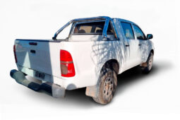 TOYOTA HILUX 4X2 CABINA DOBLE DX 2.5 2011 lleno