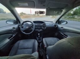 TOYOTA ETIOS CROSS 1.5 MT 2015 lleno