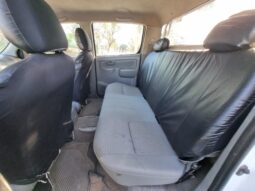 TOYOTA HILUX 4X2 CABINA DOBLE DX 2.5 2011 lleno