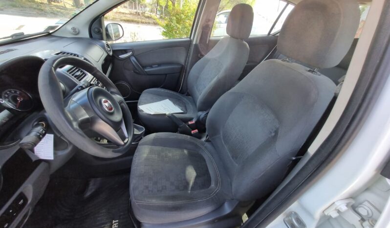 FIAT PALIO ATTRACTIVE 5P 1.4 2016 lleno