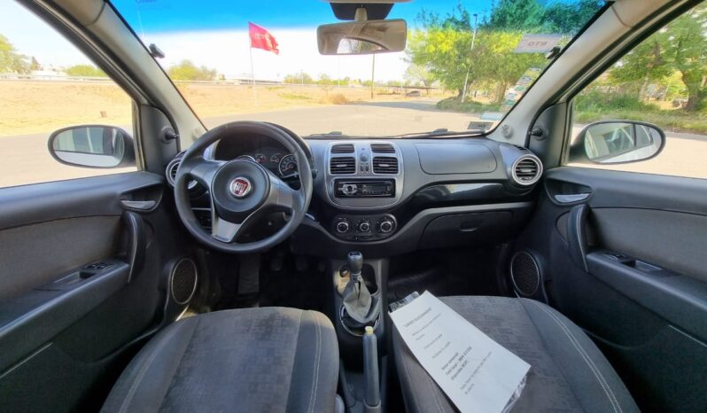 FIAT PALIO ATTRACTIVE 5P 1.4 2016 lleno