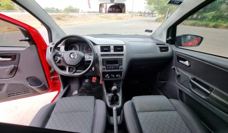 VOLKSWAGEN SURAN 1.6 COMFORTLINE 2015 lleno