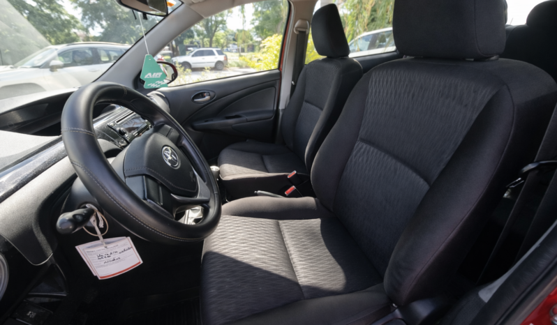 TOYOTA ETIOS X 1.5 6MT 4P 2019 lleno