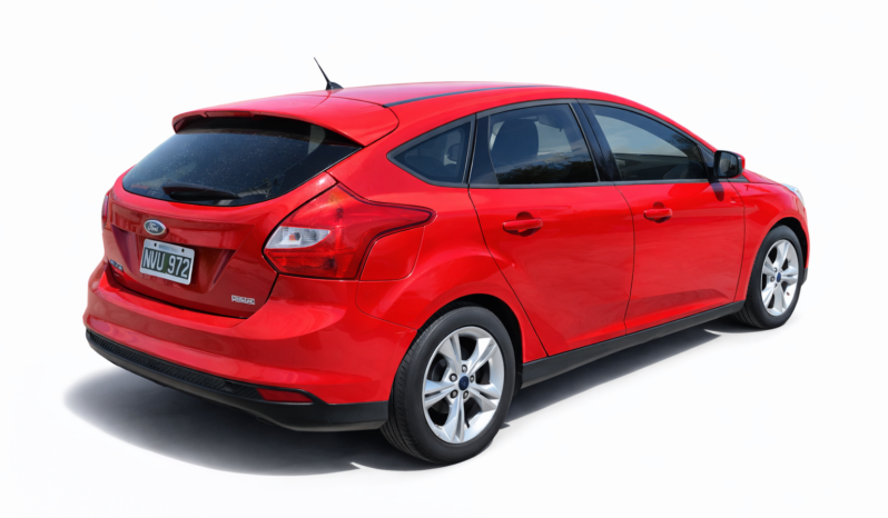 FORD FOCUS 5P 1.6 MT S 2014 lleno