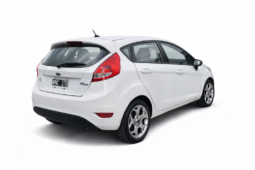FORD FIESTA KINETIC TITANIUM DES 2013