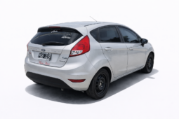 FORD FIESTA 1.6 L S 2015