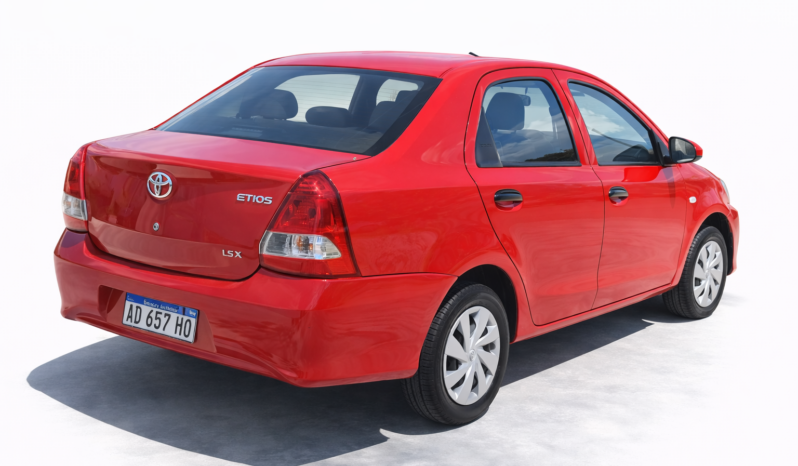 TOYOTA ETIOS X 1.5 6MT 4P 2019 lleno