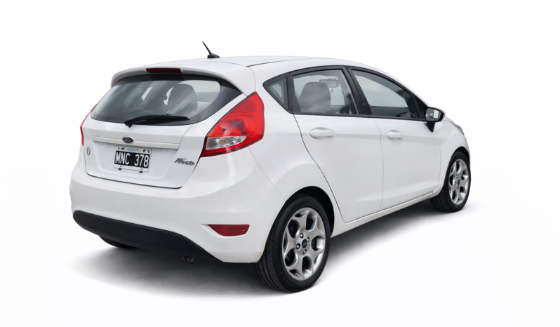 FORD FIESTA KINETIC TITANIUM DES 2013 lleno