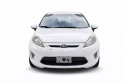 FORD FIESTA KINETIC TITANIUM DES 2013