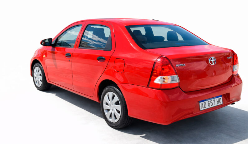 TOYOTA ETIOS X 1.5 6MT 4P 2019 lleno