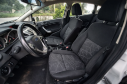 FORD FIESTA KINETIC TITANIUM DES 2013 lleno